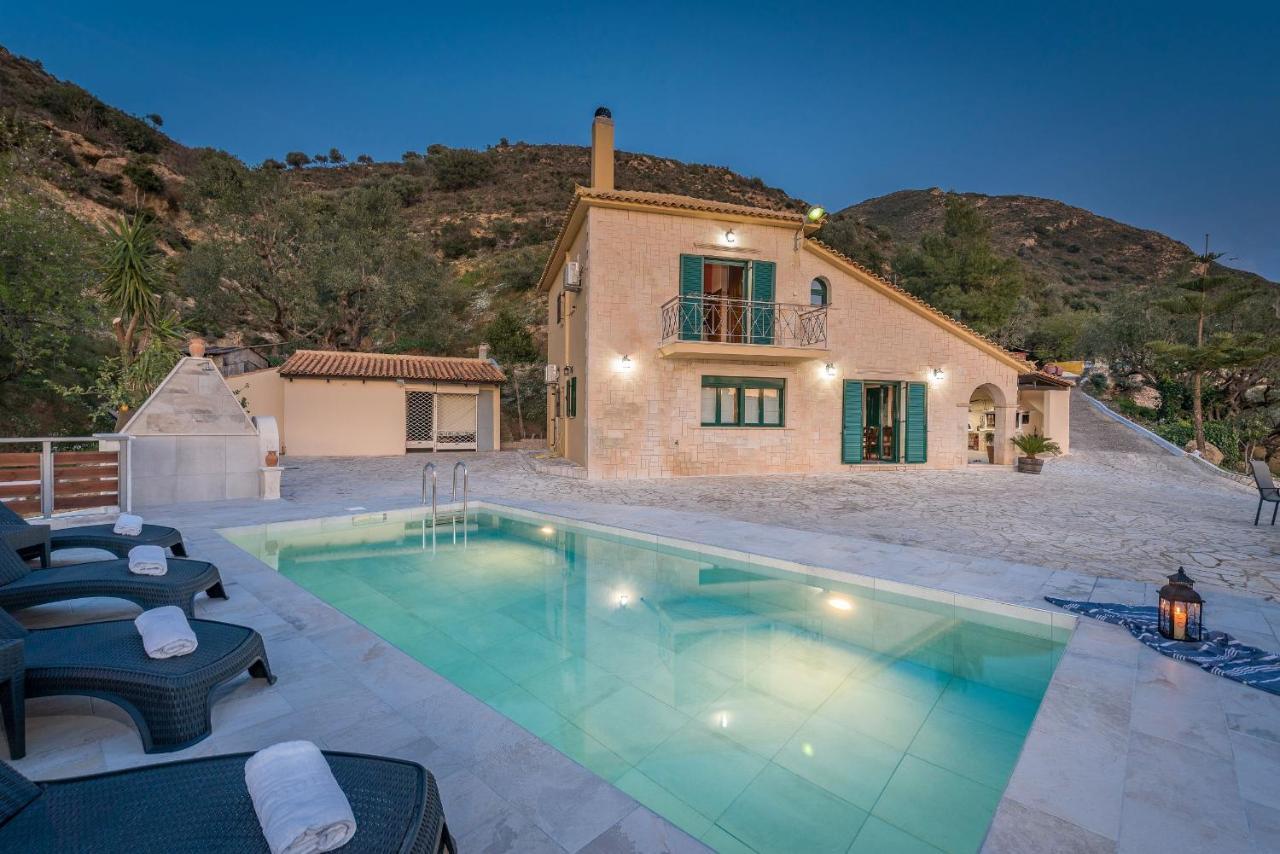 Villa Kanalos - Private Pool & Stunning Views, By Zantewize Kalamaki  Exterior photo
